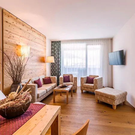 Narzissen Vital 4*