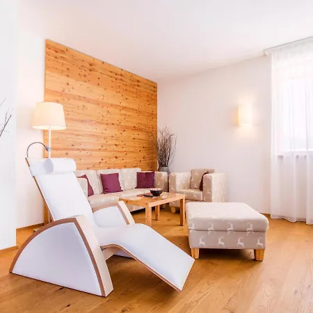Narzissen Vital 4*