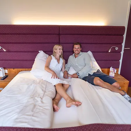 Hotel Narzissen Vital 4*