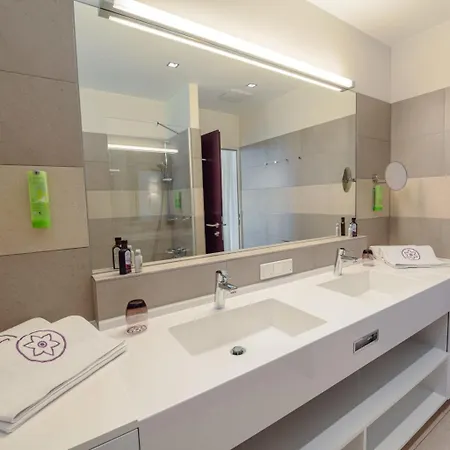 Hotel Narzissen Vital 4*